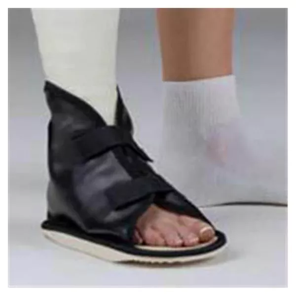 Deroyal IndustriesBoot Cast Vinyl Black Rocker Sole 11.5x5.25" Size Large EA