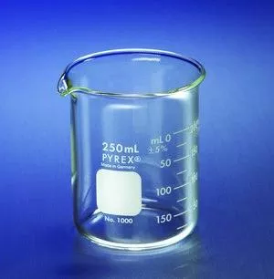 Fisher Scientific Beaker Pyrex™ Griffin Low-Form Borosilicate Glass 4,000 mL - M-999519-4819 - Each