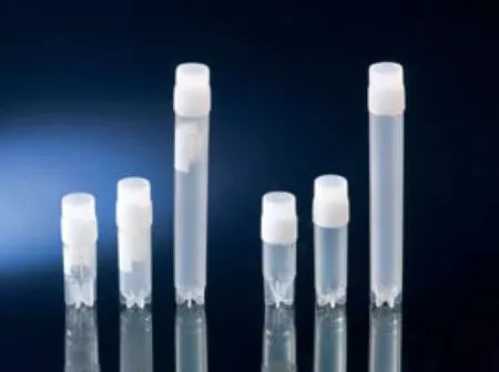 Fisher Scientific Cryogenic Vial Thermo Scientific™ Nunc™ CryoTube™ Polypropylene 1.8 mL Screw Cap - M-775768-65 - Pack of 450
