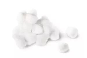 Medium Nonsterile Cotton Balls 200 Count