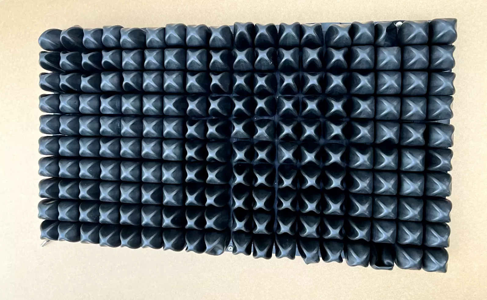 One Section Of Dry Flotation Mattress